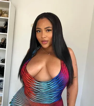 OnlyFans account  raychellemcm avatar 1