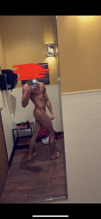 OnlyFans cuenta collegeboyxoxo header 2