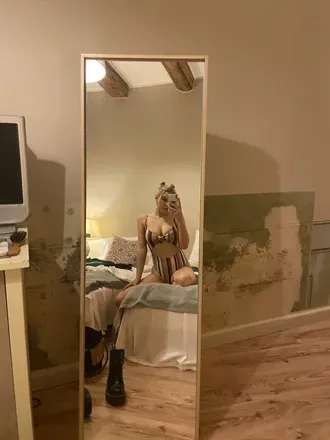 OnlyFans cuenta arielnaomi header 2