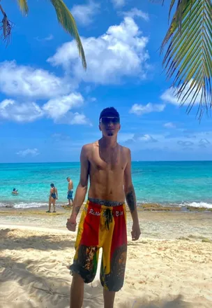 OnlyFans cuenta cex515 header 2