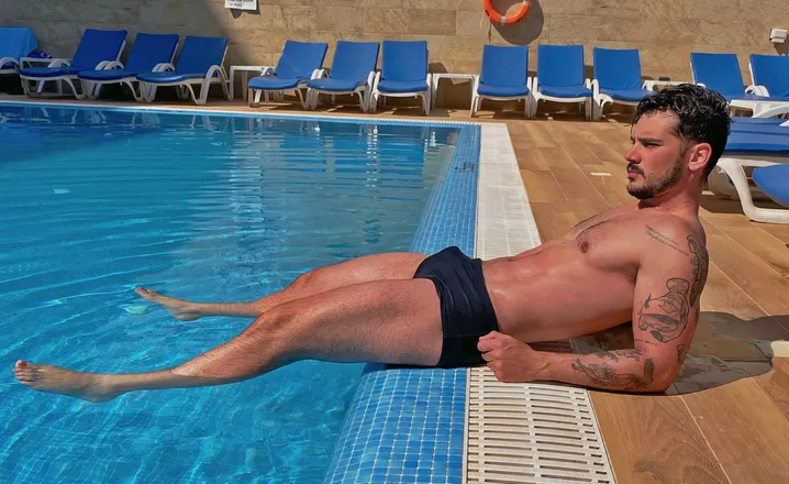 OnlyFans cuenta vulpesvictor header 2