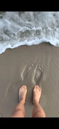 OnlyFans cuenta rayebabyfeetprincess header 2