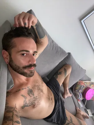 OnlyFans cuenta aurelio84 header 2