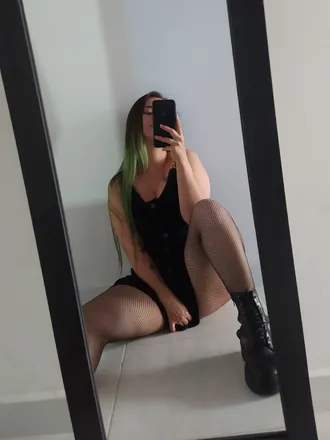 OnlyFans cuenta emmaa-erotica header 2