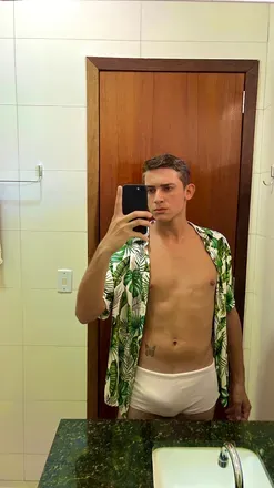 OnlyFans account  timtim_edson avatar 1