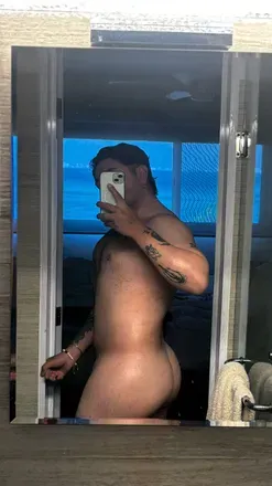 OnlyFans cuenta by.izra header 2