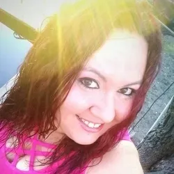 OnlyFans cuenta redneckgirl427 avatar 1
