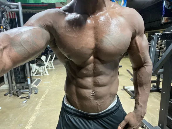 OnlyFans cuenta meltinyourmouthnothand header 2