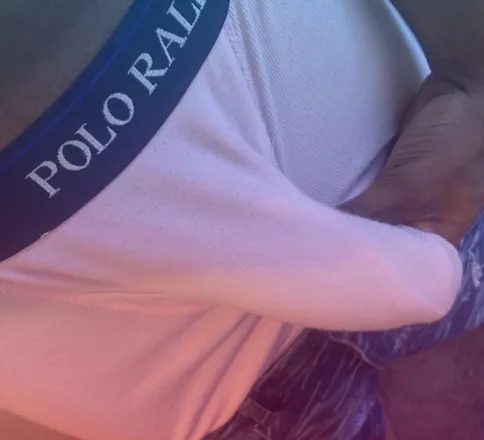 OnlyFans cuenta youngbyrdbrm header 2