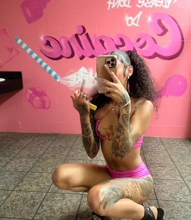 OnlyFans cuenta erinbankss avatar 1