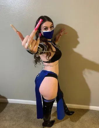 OnlyFans cuenta allaboutstunna header 2