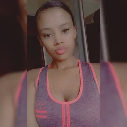 OnlyFans cuenta minnie19 avatar 1