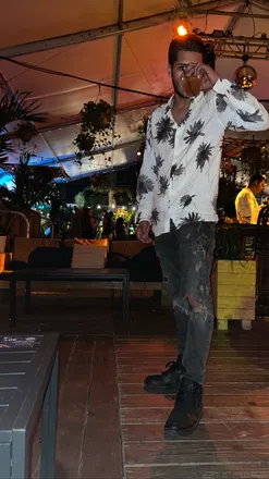 OnlyFans cuenta young_fuego_ header 2