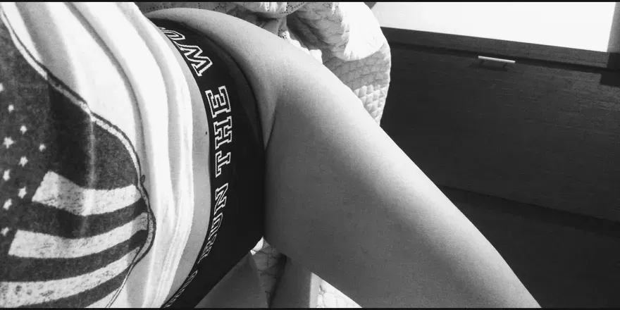 OnlyFans cuenta dollblonde header 2