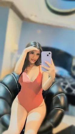 OnlyFans cuenta xmoree avatar 1