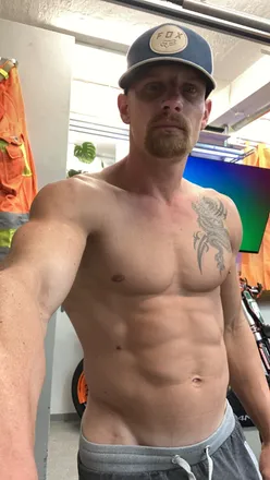 OnlyFans cuenta u177017211 header 2