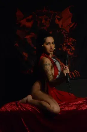 OnlyFans cuenta themistressinferno avatar 1