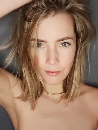 OnlyFans account  madelonforyou avatar 1
