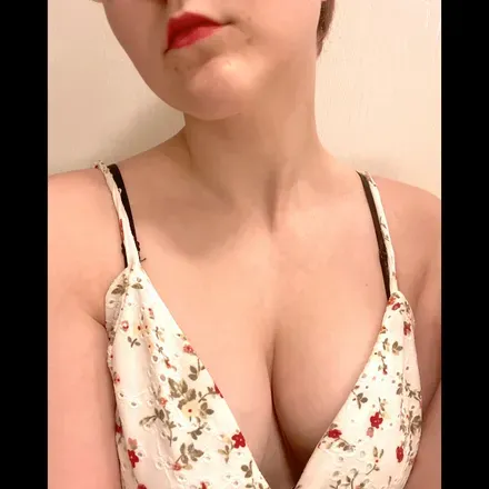 OnlyFans cuenta kip_petals avatar 1