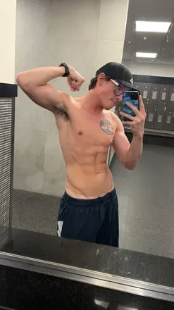 OnlyFans cuenta kylecruisexxx avatar 1