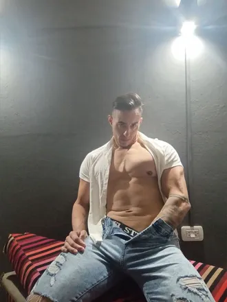 OnlyFans cuenta maximocandricvip header 2
