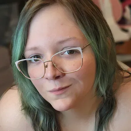 OnlyFans cuenta geeky_kittenfree avatar 1