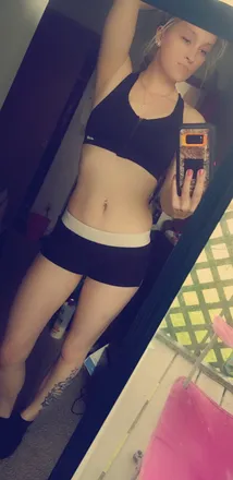 OnlyFans cuenta foxyroxy92 header 2