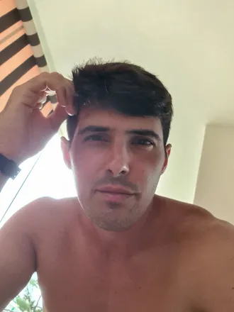 OnlyFans cuenta d_lebron header 2