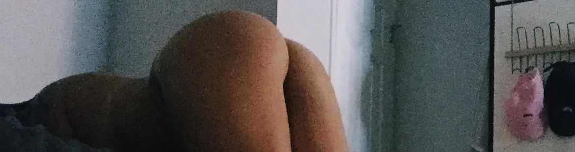 OnlyFans account  kissmyaasss header 2