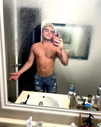 OnlyFans cuenta noahgeaux header 2