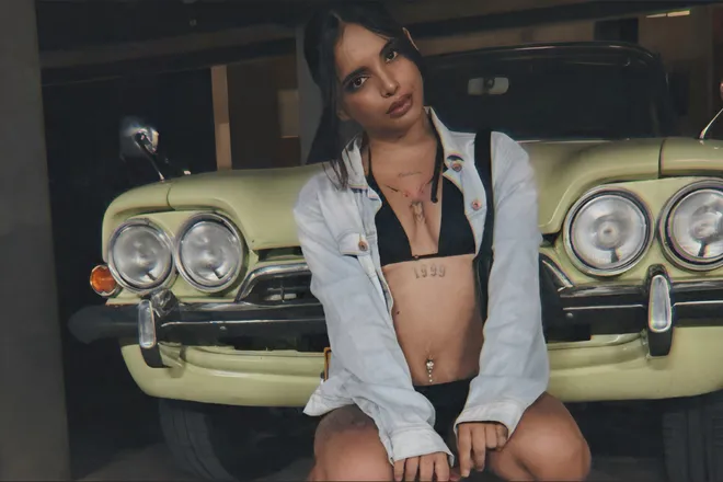 OnlyFans cuenta sallymaddoxxx header 2