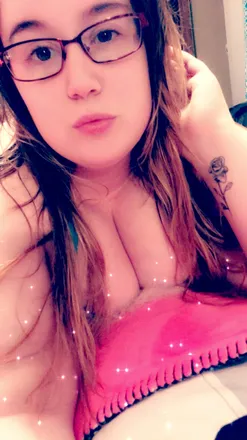 OnlyFans account  minamonro header 2