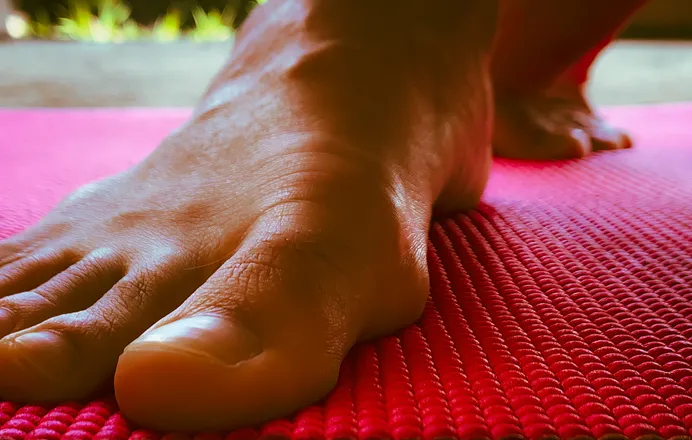 OnlyFans cuenta piesdeyogifeet header 2