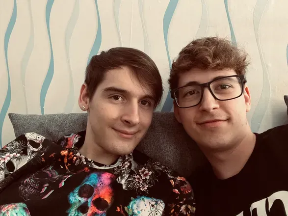 OnlyFans account  alex69chris avatar 1
