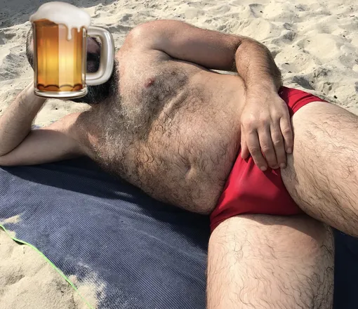 OnlyFans cuenta beardedbear07 header 2