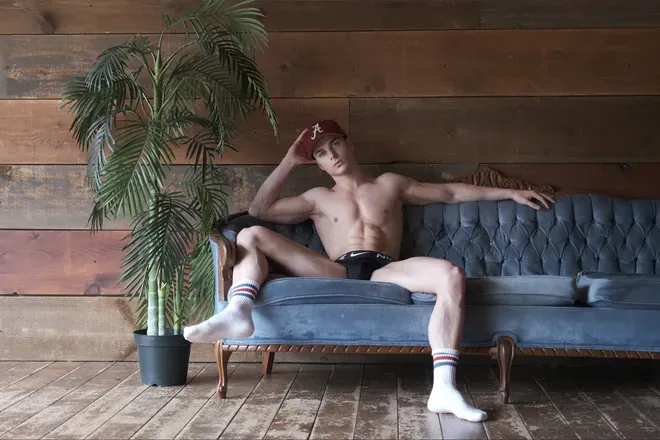 OnlyFans cuenta yourboinickb header 2