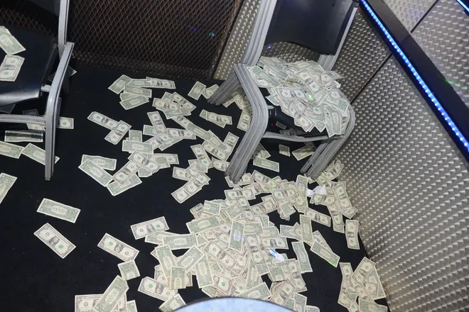 OnlyFans cuenta strippercoach header 2