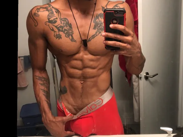OnlyFans cuenta jaysimmi header 2