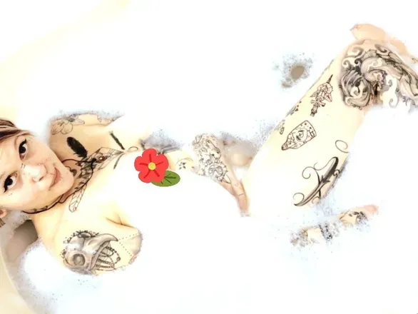 OnlyFans account  babyghoul626 header 2