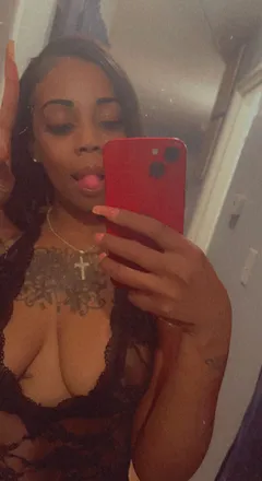 OnlyFans cuenta throatgoatmy header 2