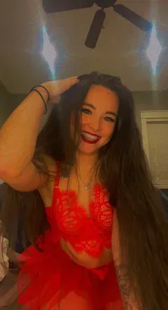 OnlyFans account  princessofstarlightt avatar 1