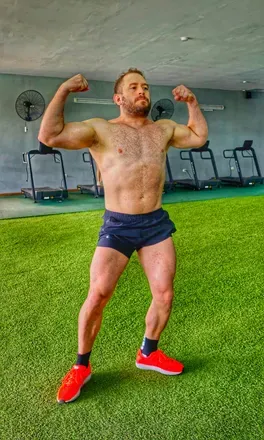 OnlyFans cuenta manukingsman avatar 1