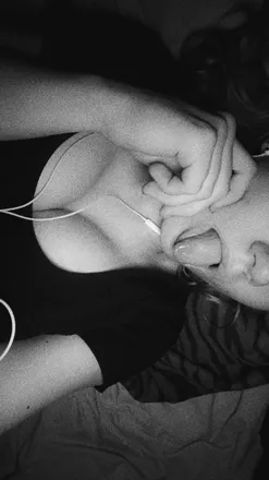 OnlyFans cuenta sophie.bae header 2