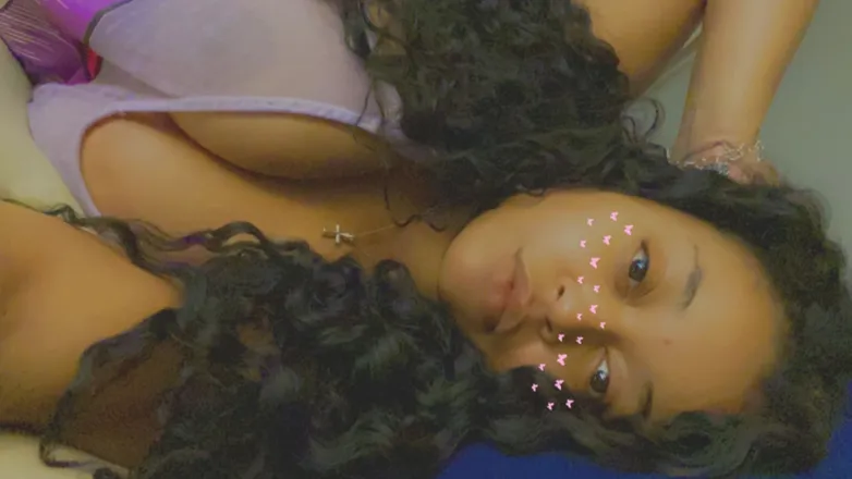 OnlyFans cuenta love.meg header 2