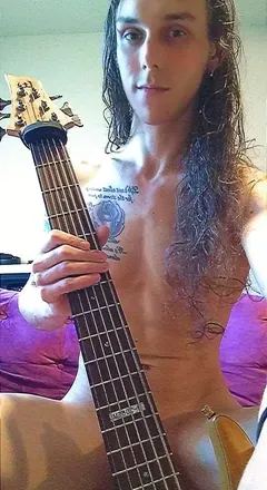 OnlyFans account  j_hell avatar 1