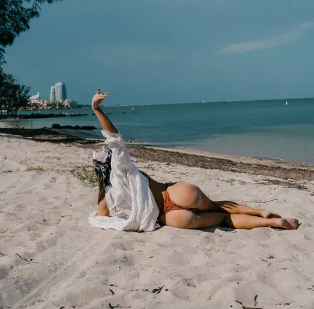 OnlyFans cuenta sexiiimeg header 2