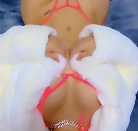 OnlyFans cuenta amairanigonz header 2