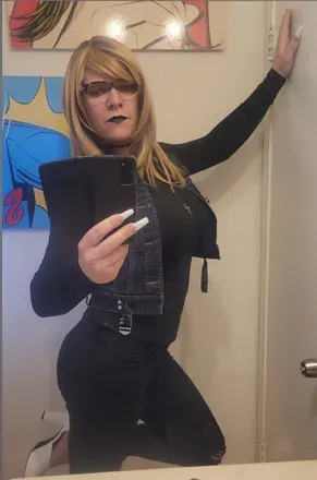 OnlyFans cuenta femfamin avatar 1