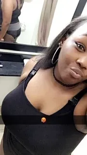 OnlyFans account  kaykay1122 avatar 1