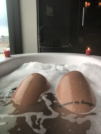 OnlyFans cuenta juicyyynazz header 1